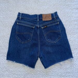 VTG LEE denim jean shorts cutoff 80s 90s high waist dark medium wash vintage 10